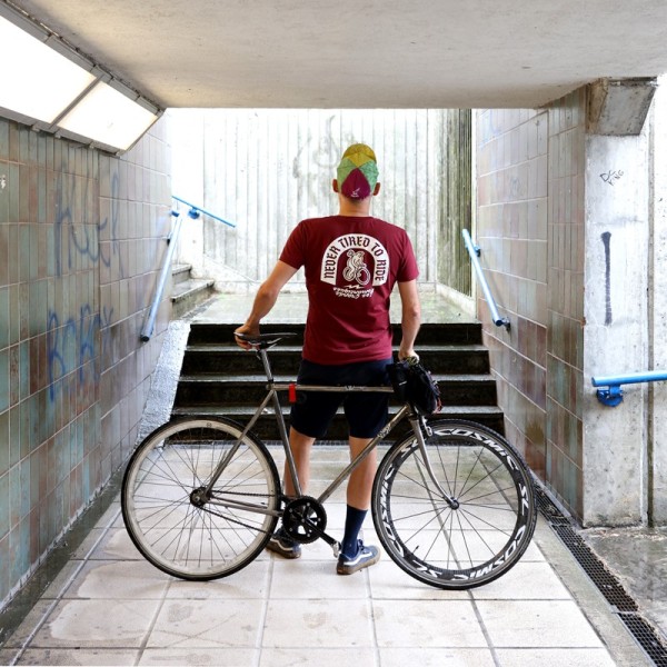 Le t-shirt pour rouler jusqu'au bout de la nuit - Bike Wear