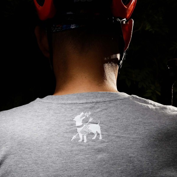 Le t-shirt qui roule la tête dans les nuages - Bike Wear